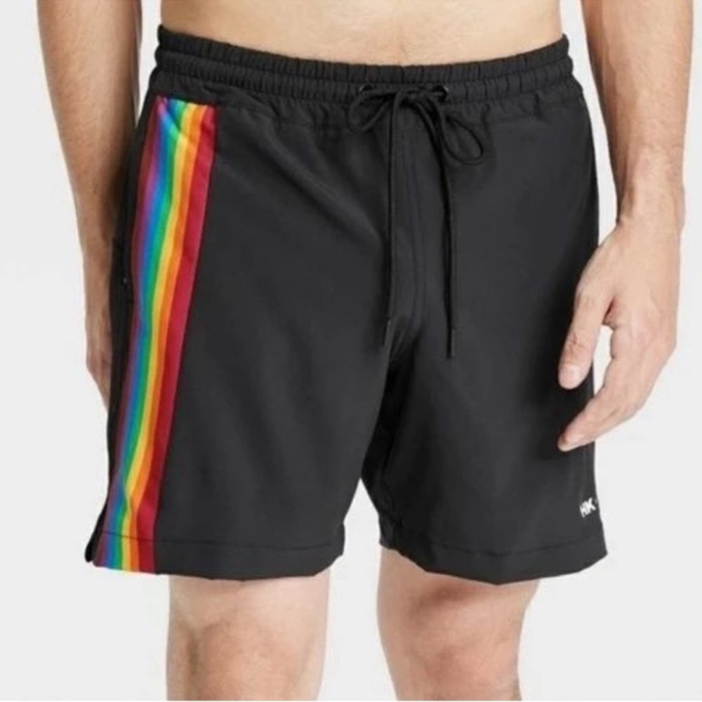 HUMANKIND X TARGET Shorts sz M